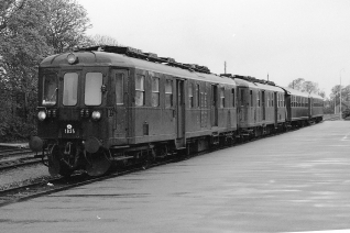 1983002