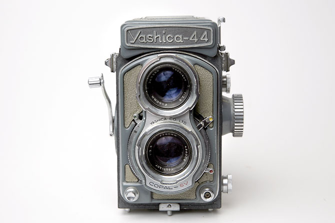 yashica06